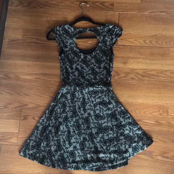 Dress - Picture 2 of 2